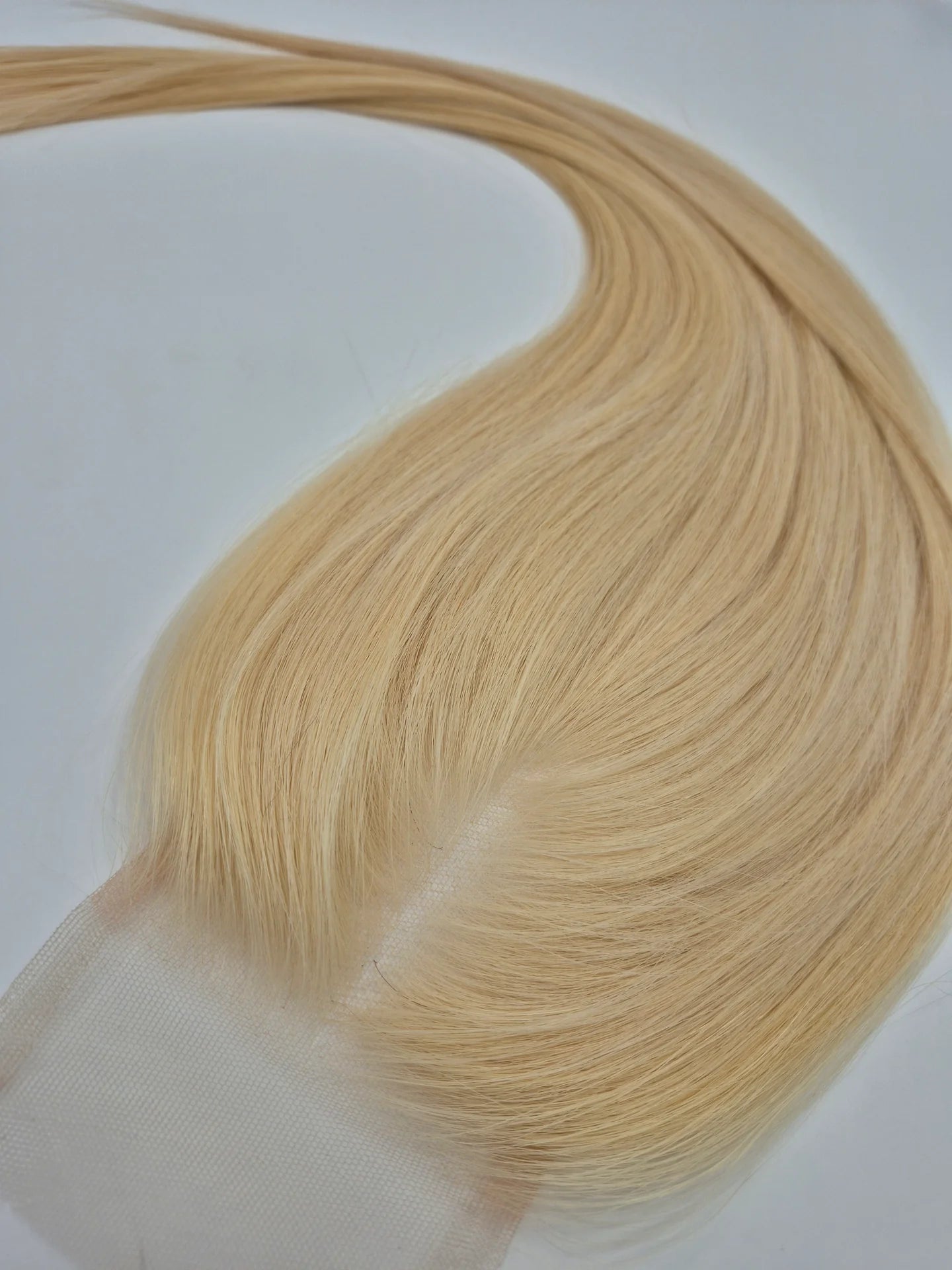 Platinum (10- Mesh Closure)